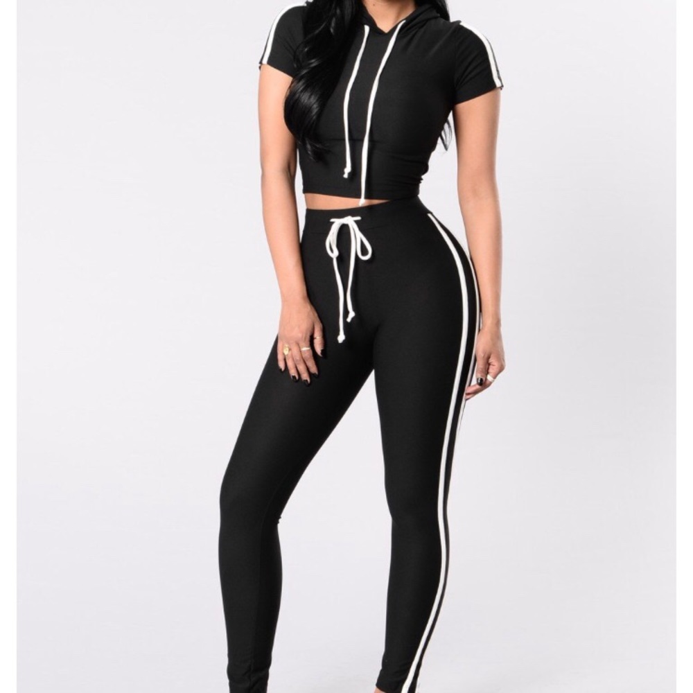 Fashion Nova Tennis Court Set